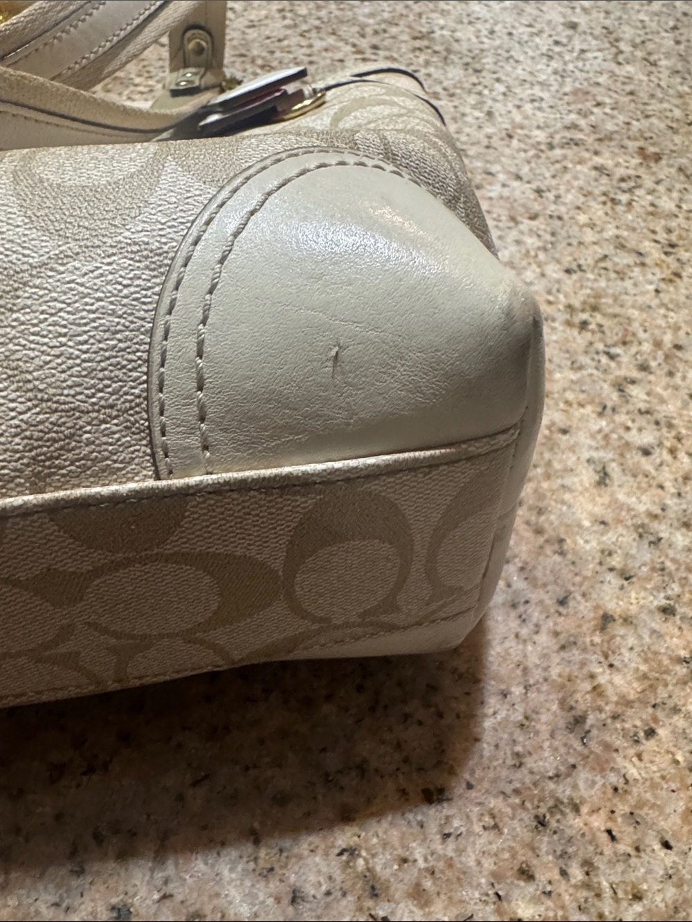 Authentic vintage Coach Beige Signature heritage Tote - Picture 5 of 14